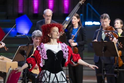  - Isabel Karajan – Schauspielerin