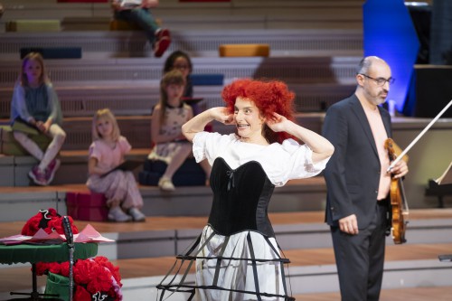  - Isabel Karajan – Schauspielerin